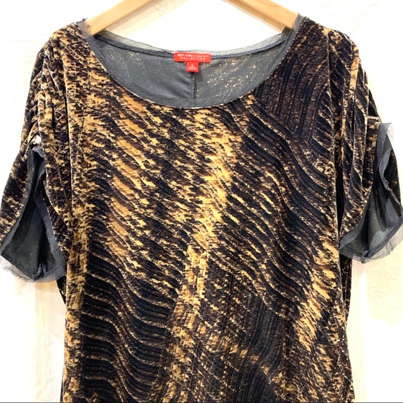 New York & Company Dresses & Skirts - NY & CO velvet animal print sheer trim dress
